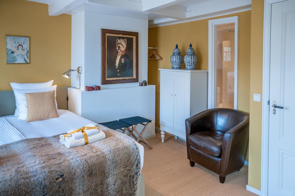 The Vanguard Bed & Breakfast Амстердам Екстериор снимка